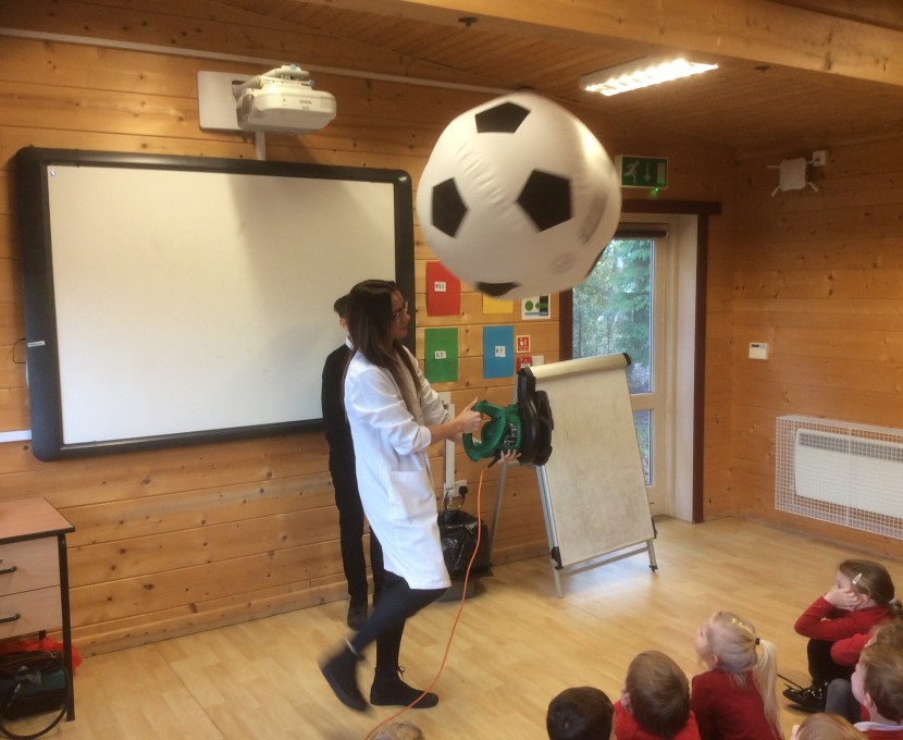 A8AB7580 C121 480C ABAB 30B5E8608CA3